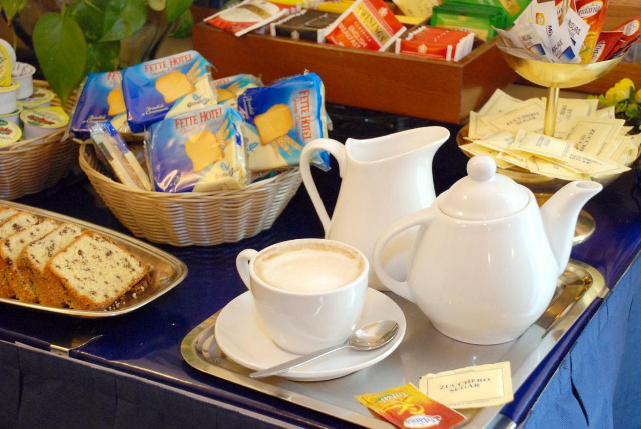 Hotel Marzia Scandicci Bagian luar foto